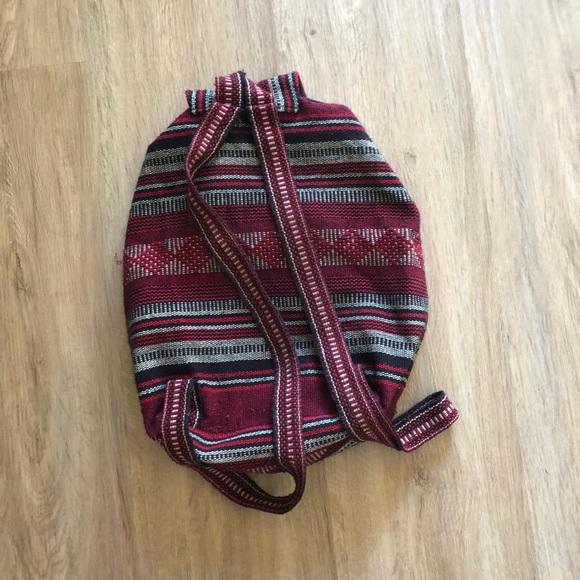 Woven backpack - Picture 3 of 3